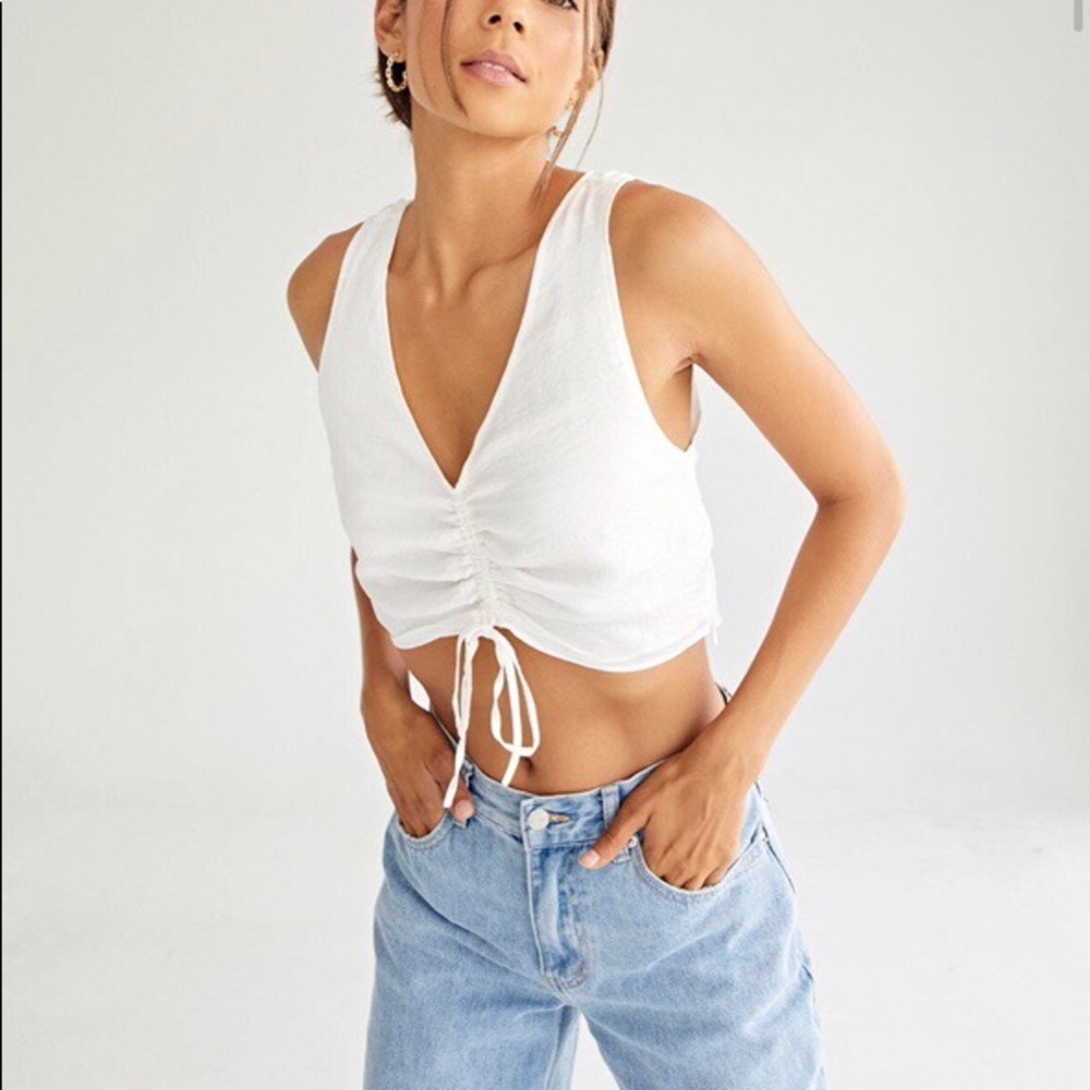 GLASSONS White/Cream Gathered Satin Cropped Tank
